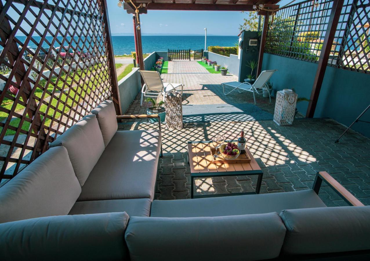 Seashell Luxury Apartment Nikiti  Eksteriør billede
