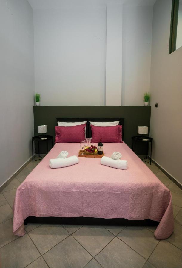 Seashell Luxury Apartment Nikiti  Eksteriør billede