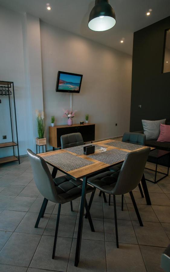 Seashell Luxury Apartment Nikiti  Eksteriør billede