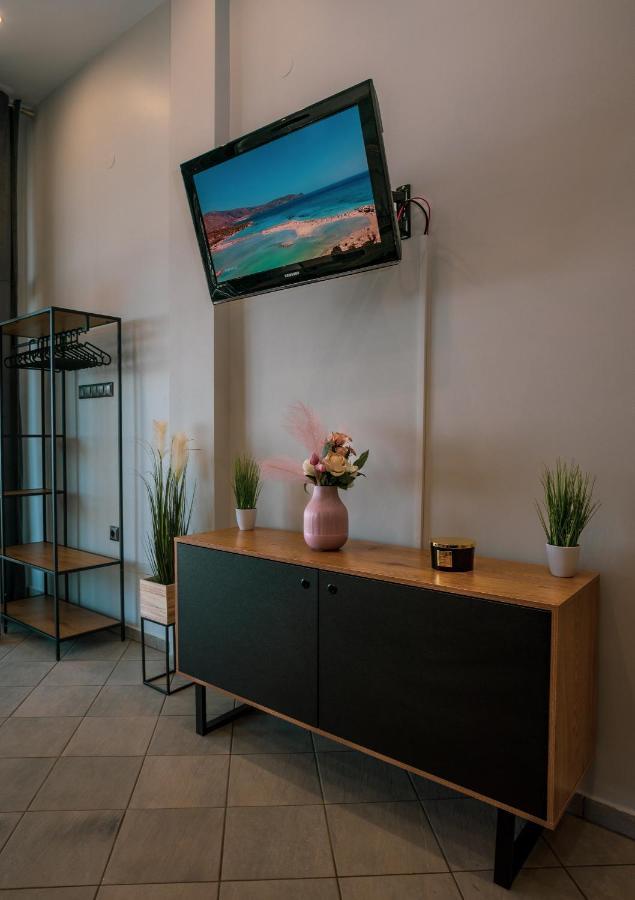 Seashell Luxury Apartment Nikiti  Eksteriør billede